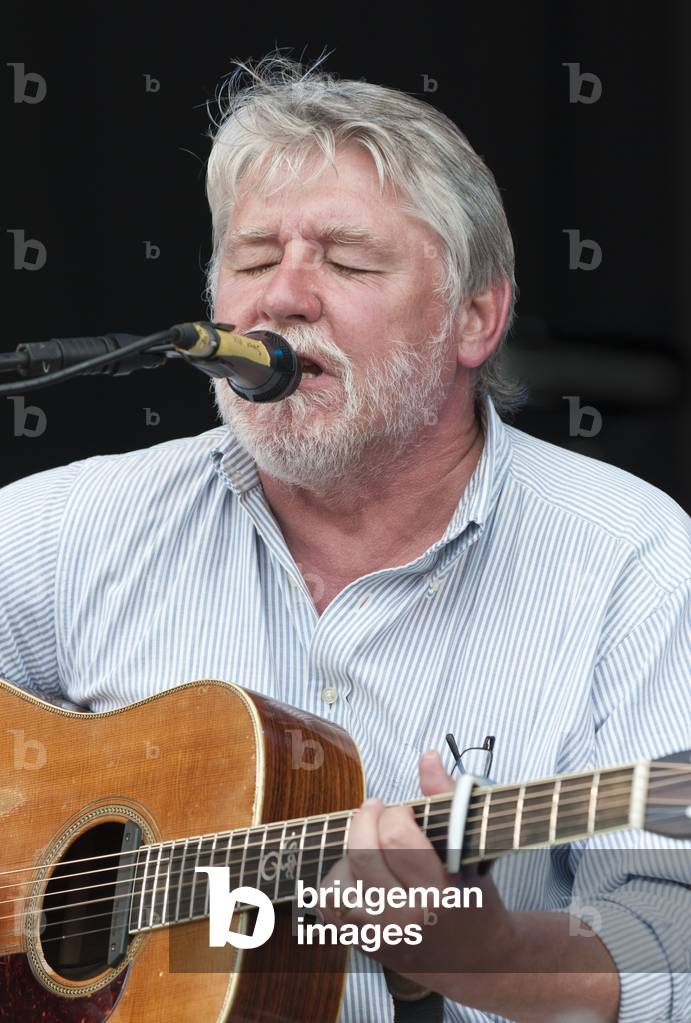 Fairport Convention (Simon Nicol) (photo)