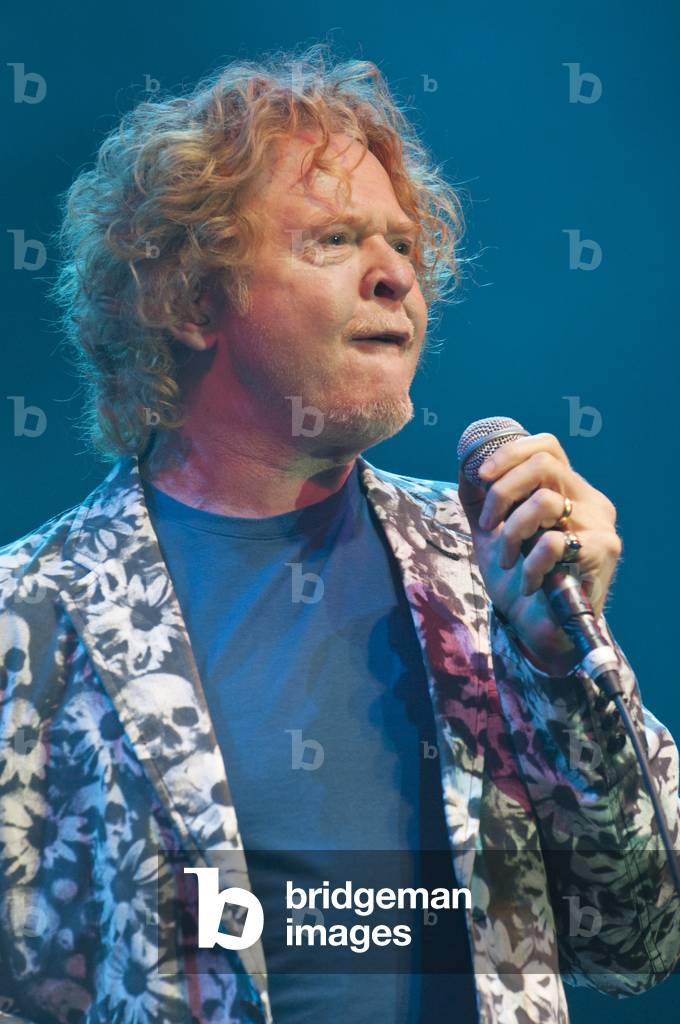 Mick Hucknall (photo)