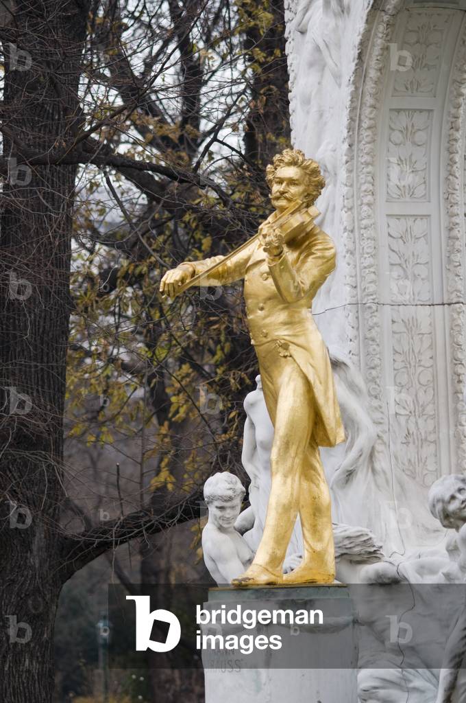 Statue of Johann Strauss II, Stdtpark, Vienna (photo)