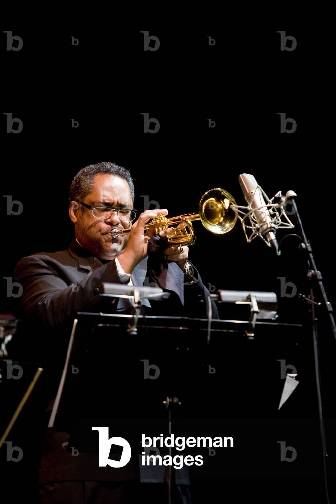 Jon Faddis has the trumpet. National Orchestra of Ile de France. Grande Halle de La Villette in Paris. Photography January 2008