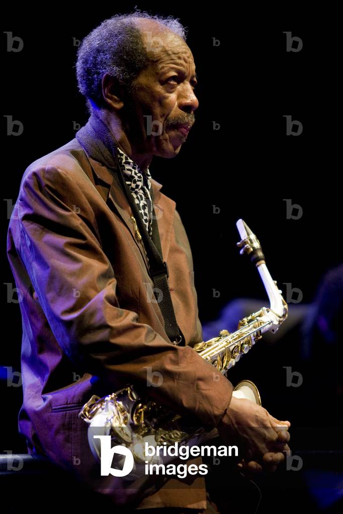 Ornette Coleman Quartet with Ornett Coleman on the saxophone and violin. Grande Halle de la Villette, Jazz a la villette 2009. Photography.