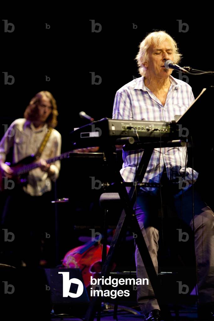 Concert of John Cale with the National Orchestra of Ile de France directed by Christophe Mangou. Photography, Salle Pleyel, 2010.