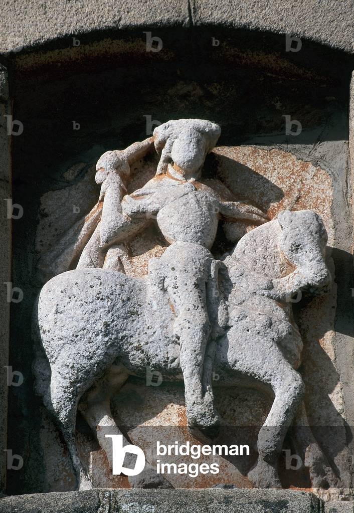 Spain. Extremadura. Zafra. Tower and gate (Cubo's Arch). 17th century. Saint James the Moor-slayer. Statue.