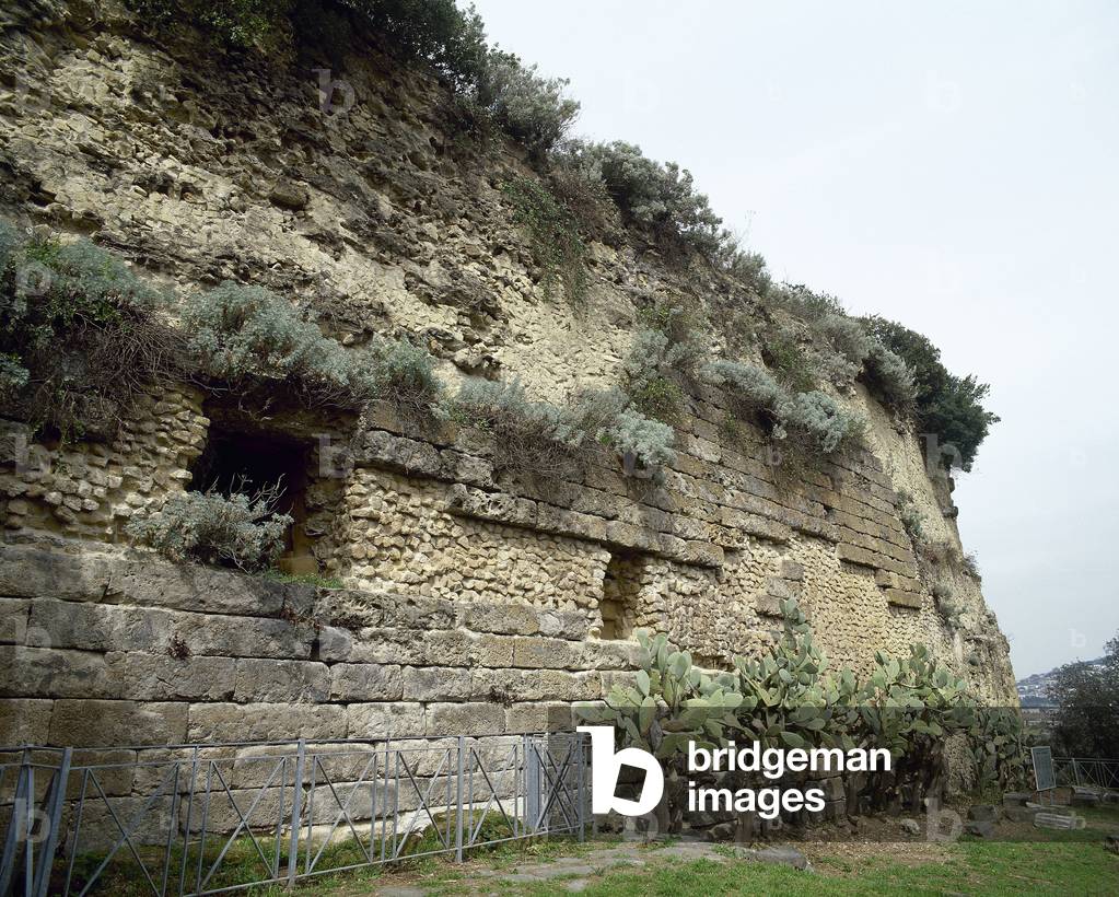 Magna Graecia, Italy, Cumae, Greek colony founded in 8th century BC, Walls of the city (photo)