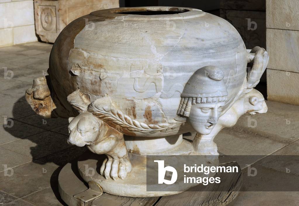 Basin, 1st century CE (marble)