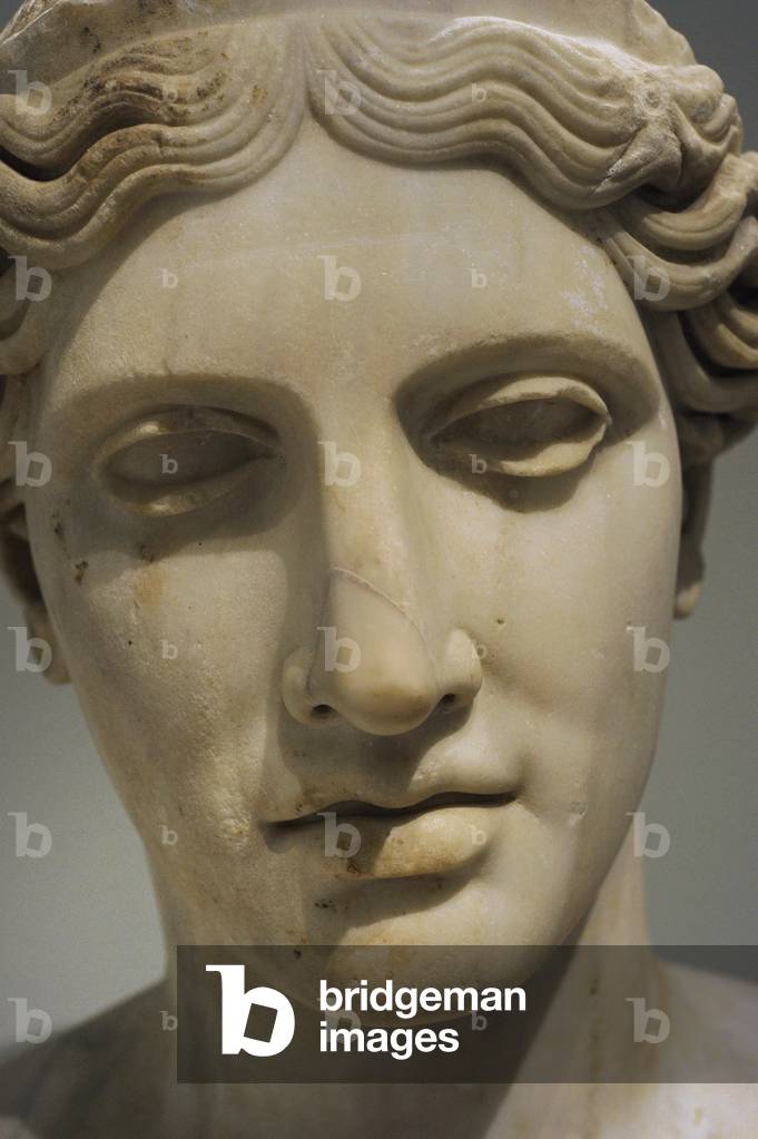 Artemis (Ariccia type), Hadrianic copy (AD 130-140) of a Greek original, 5th century BC, Detail