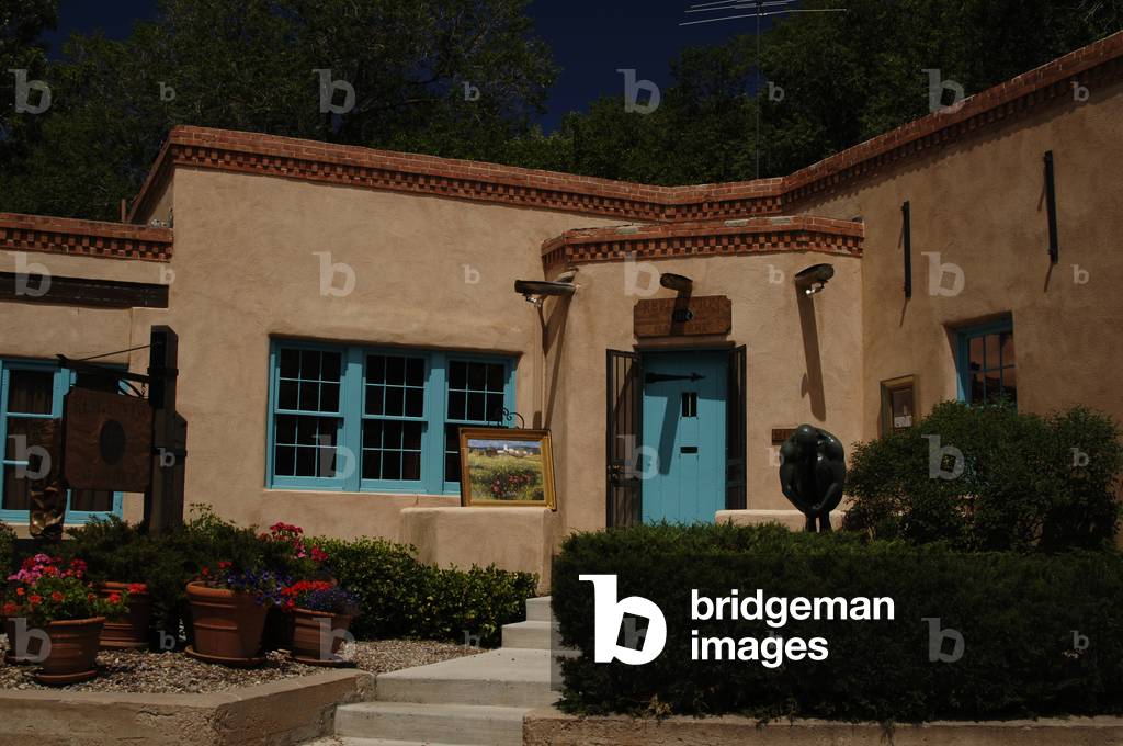 Art Gallery at Canyon Road. Santa Fe. New Mexico.