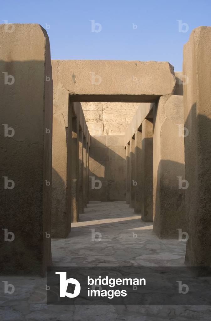 Khafre's Valley Temple, pink granite and alabaster, Giza, Egypt (photo)