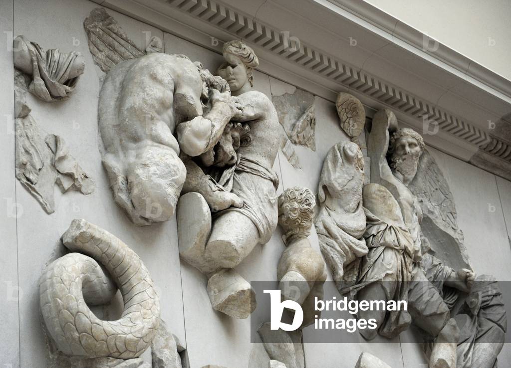 Pergamon Altar. Aether and Uranus.