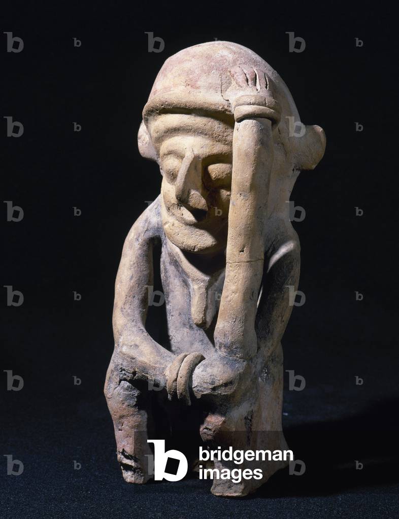 Bahia Culture (Mahia, Ecuador). Male figure representing a thinker. Period of Regional Development.