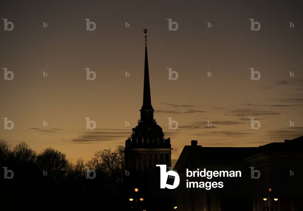Russia. Saint Petersburg. View at dusk of Admiralty building, 19th century.