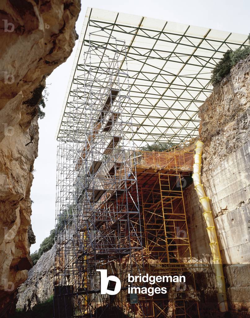 Prehistory. Paleolithic. Spain. Archaeologcal site of Atapuerca. Railway Trench. The Gran Dolina excavation.