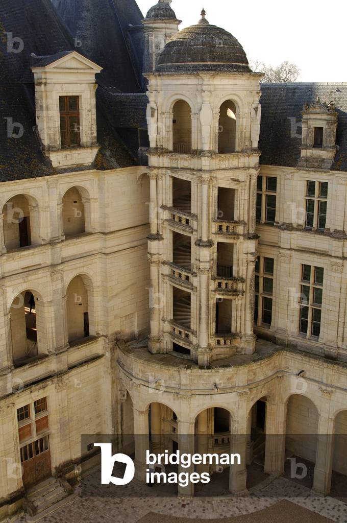 France, Castle of Chambord, Double-helix staircase, by Domenico da Cortona  (ca 1465- ca 1549)