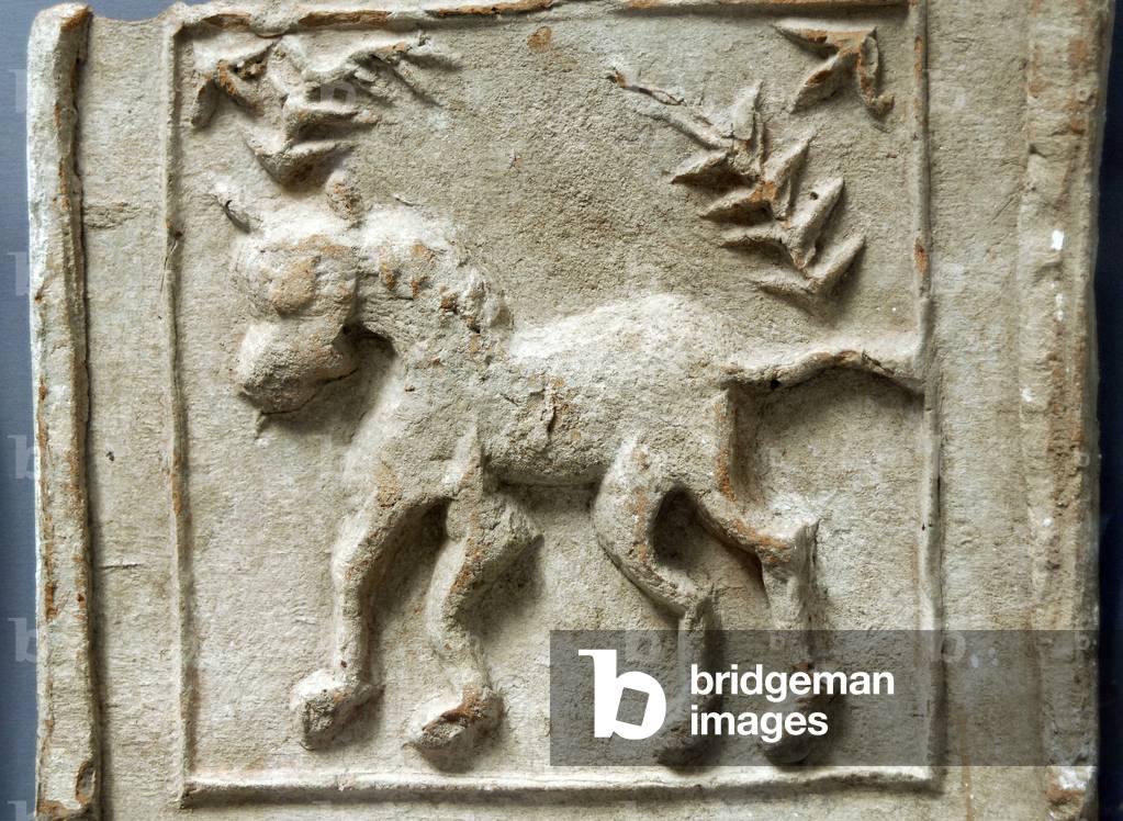 Figure of a horse. Terracotta. 