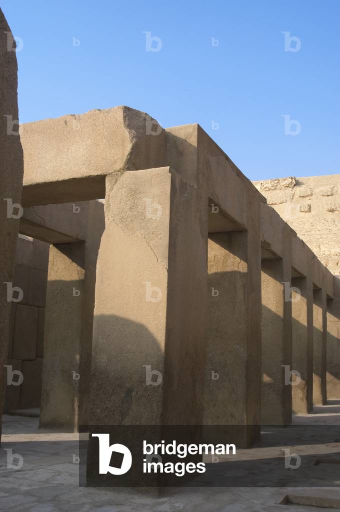 Khafre's Valley Temple, pink granite and alabaster, Giza, Egypt (photo)