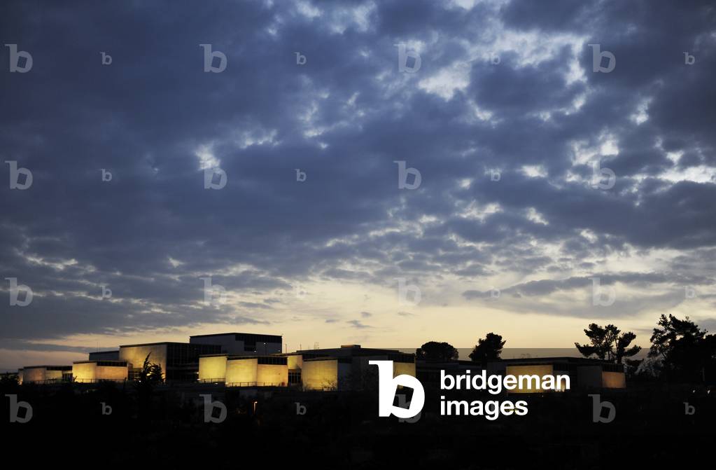 Exterior view of the Israel Museum, Jerusalem (photo)