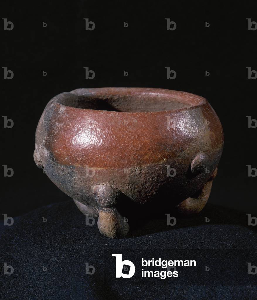 Pre-Incan. Guangala Culture.300/200 a 700/800 DC. Ceramic vessel. From Ecuador.