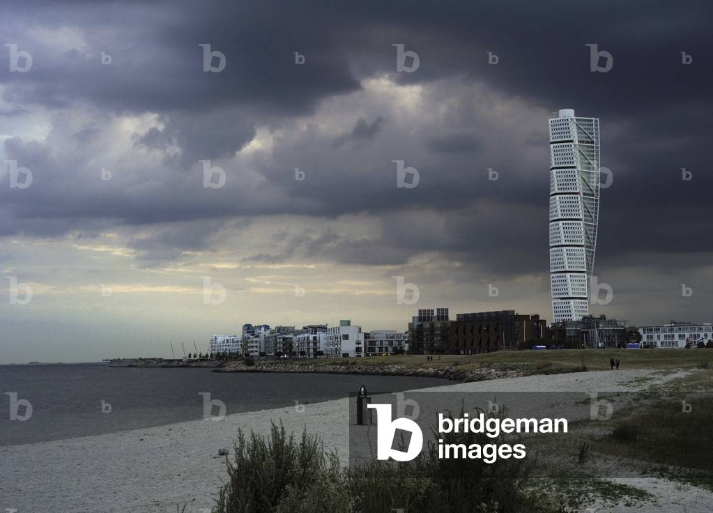Sweden, Malmo, Turning Torso, neo-futurist building by Santiago Calatrava, 2005