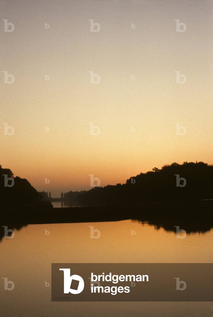 Chateau de Versailles: perspective of the grand canal. Yvelines (78).