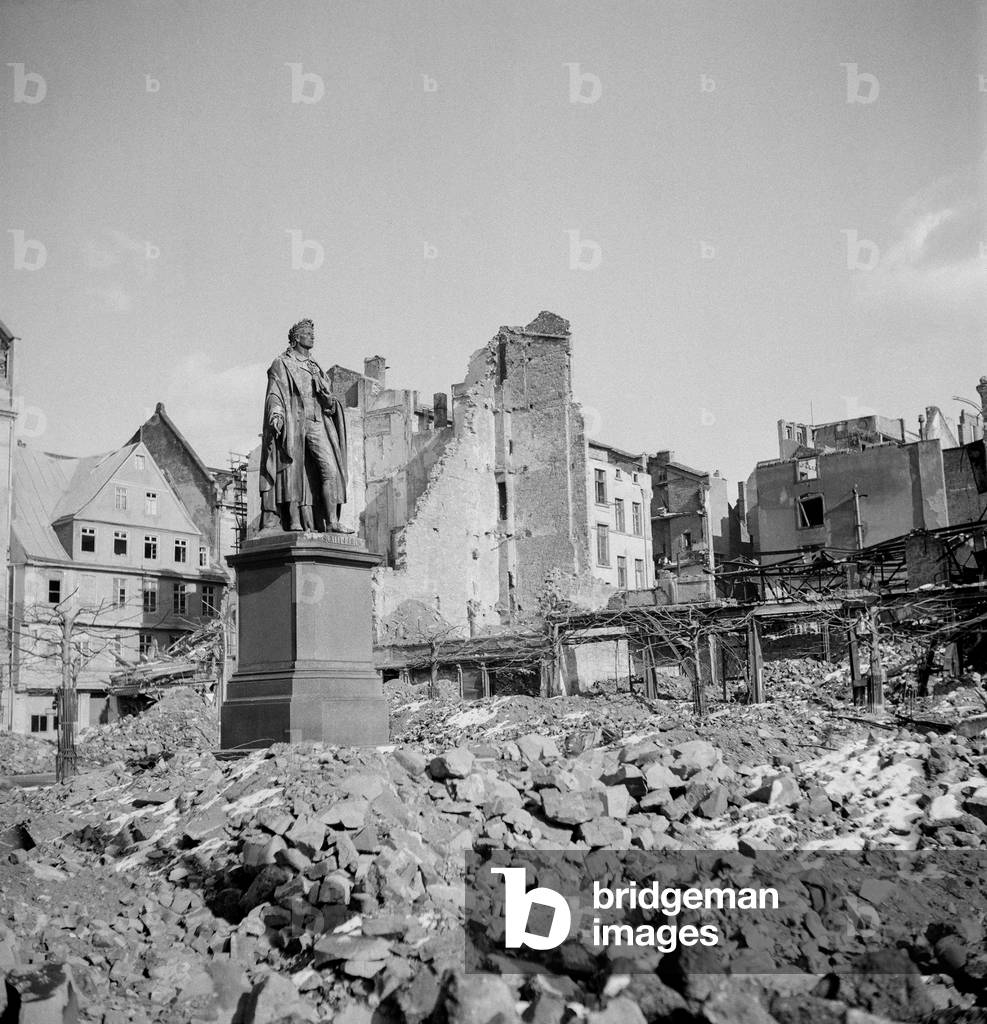 The Monument to Schiller, 1946 (b/w photo)