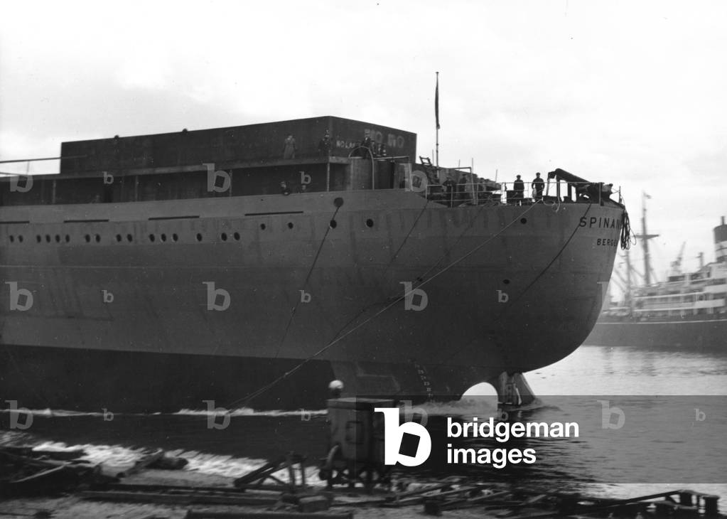 Launch of the tanker 'Spinanger' into the River Wear, Sunderland, Tyne and Wear, UK, 1957 (b/w photo)
