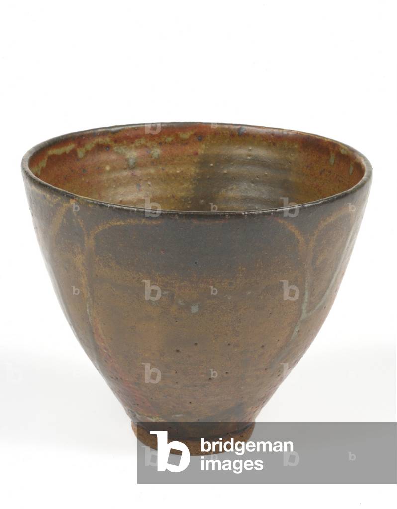 Bowl, 1968-70 (earthenware)