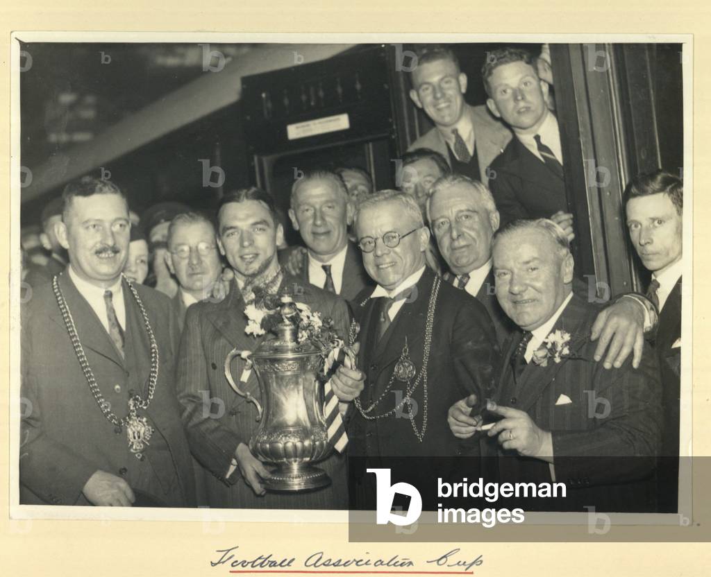 Greeting Sunderland's FA Cup winning team, Newcastle, UK, 1937 (b/w photo)