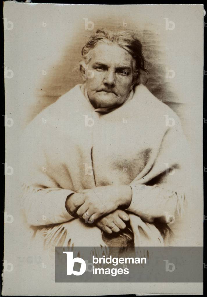 Sarah Garbitt, arrested for stealing from shop doors, North Shields, UK, 1907 (b/w photo)