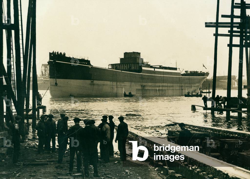Launch of the cargo ship 'Highcliffe', UK, 1927 (b/w photo)