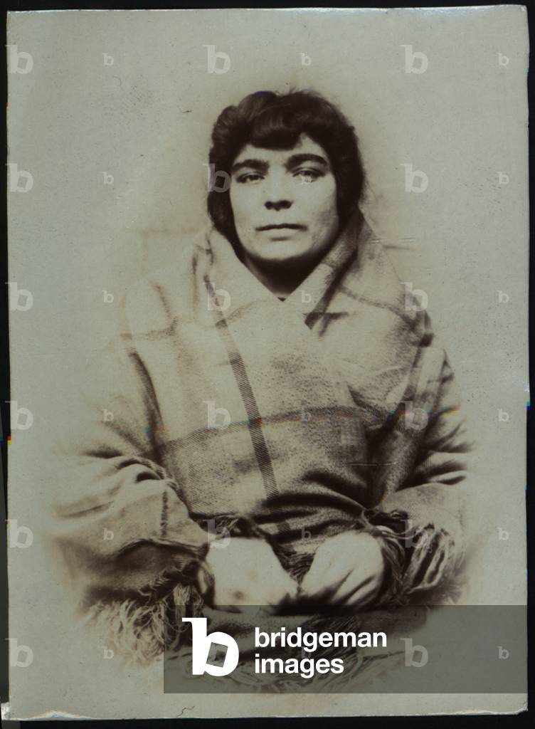 Elsie Newlands alias O'Reilly, arrested for stealing boots, North Shields, UK, 1906 (b/w photo)