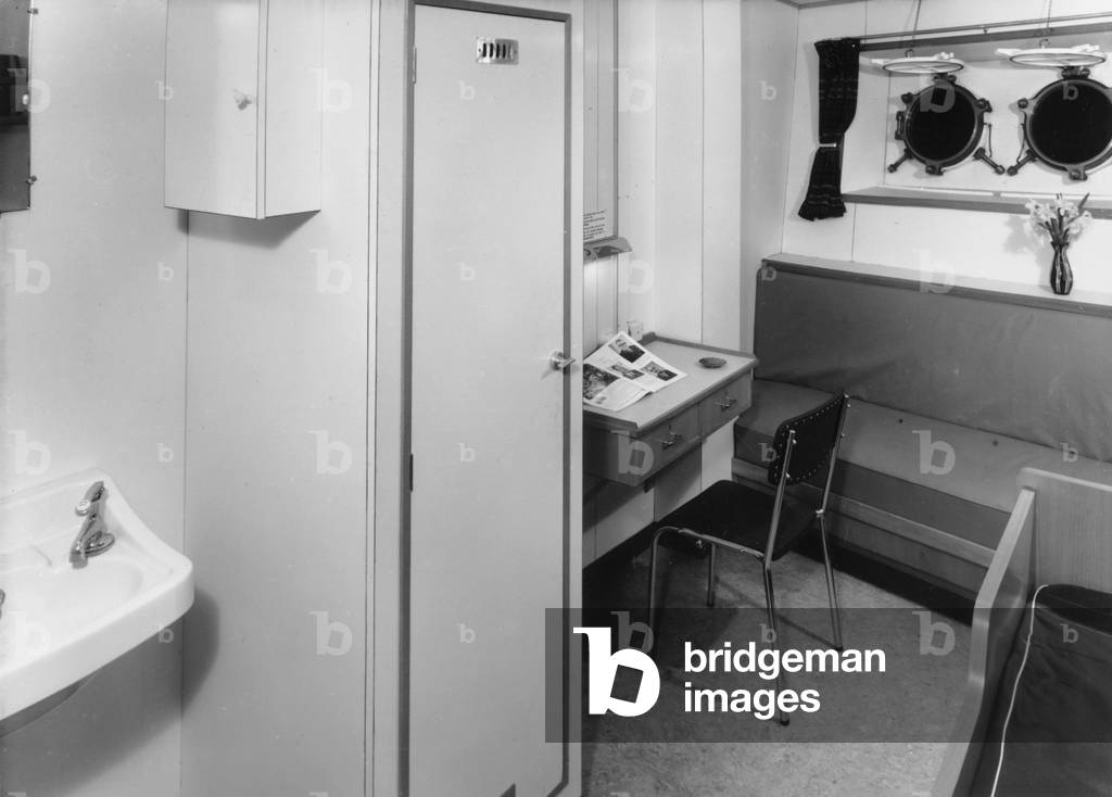 View inside a seaman's cabin on the tanker ‘Borgsten’, Sunderland, Tyne and Wear, UK,  January1964 (b/w photo)