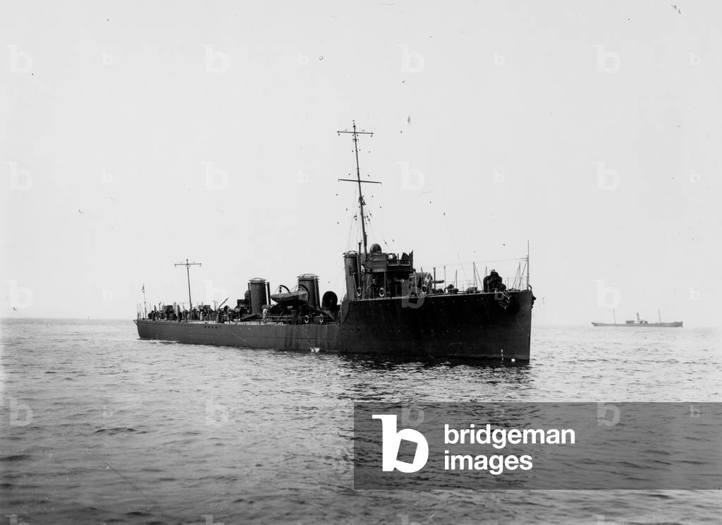 HMS Shark at sea, 1912 (b/w photo)