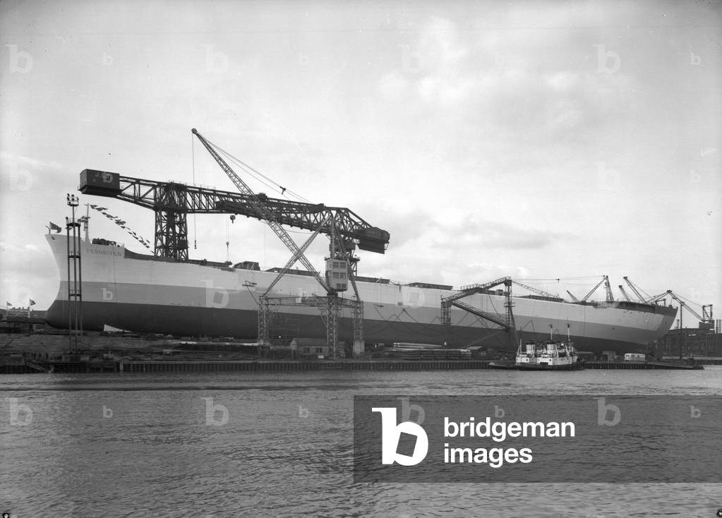 The bulk carrier 'Fernriver' ready for launch, Sunderland, Tyne and Wear, UK, 1966 (b/w photo)

