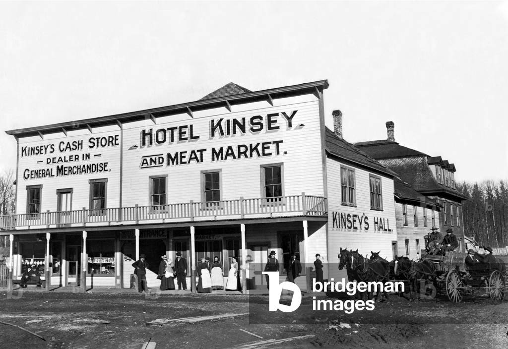 Hotel Kinsey and Meat Market 1920 (photo)