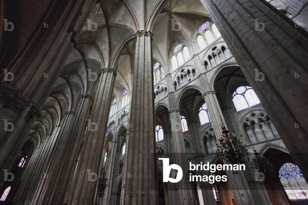 Columns Separating the Aisle and Nave of the Cathedral of St Etienne of Bourges, Bourges, Cher, France (photo)