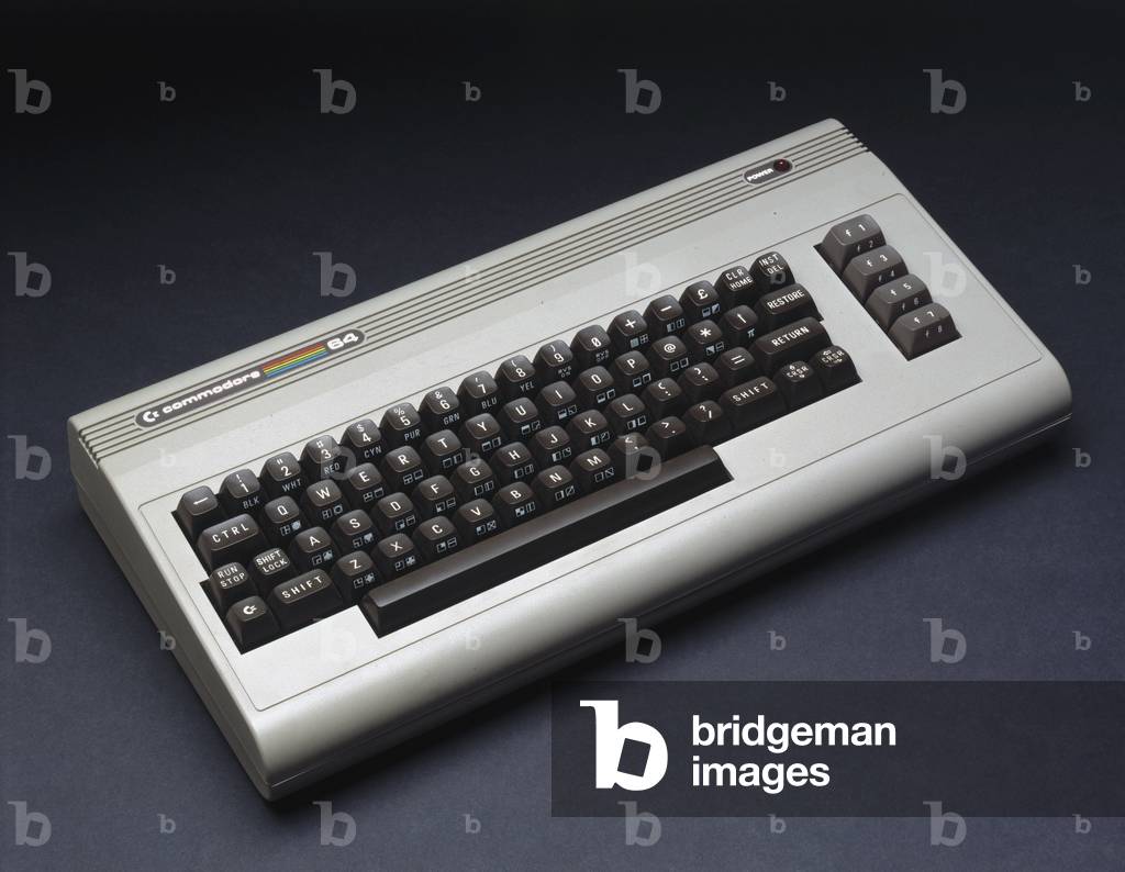 Computer digitali, microcomputer Commodore 64 degli anni '80 (ordinateur avec son clavier), c 1985
