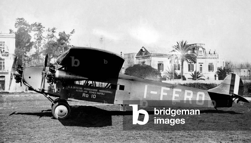 Three-Engined Monoplane F Vii/3M, Ro 10, Officine Ferroviarie Meridionali, Aeroplani Romeo-Napoli, Italy 1930 (b/w photo)