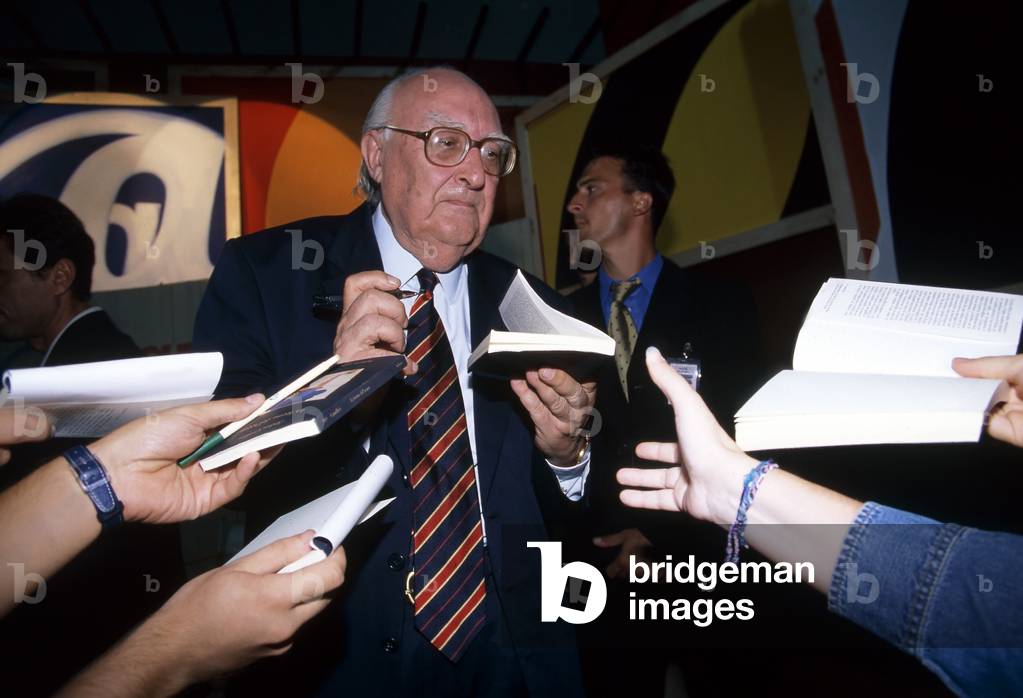 Andrea Camilleri , 1990 (photo)