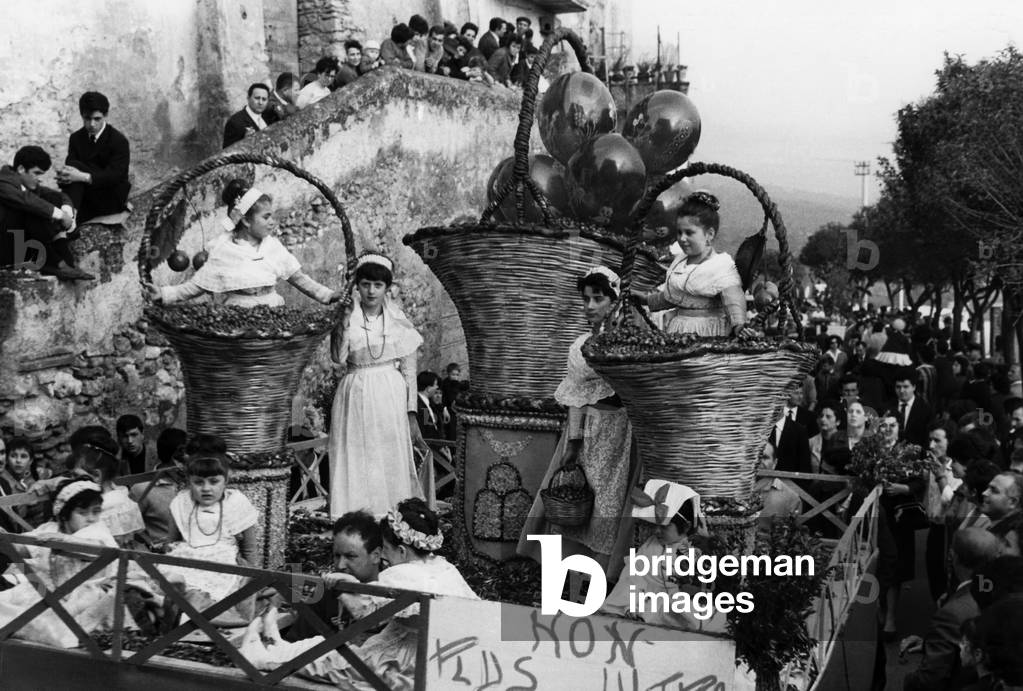 Italy, Lazio, Sagra delle Cerase in Palombara Sabina, 1950 (b/w photo)