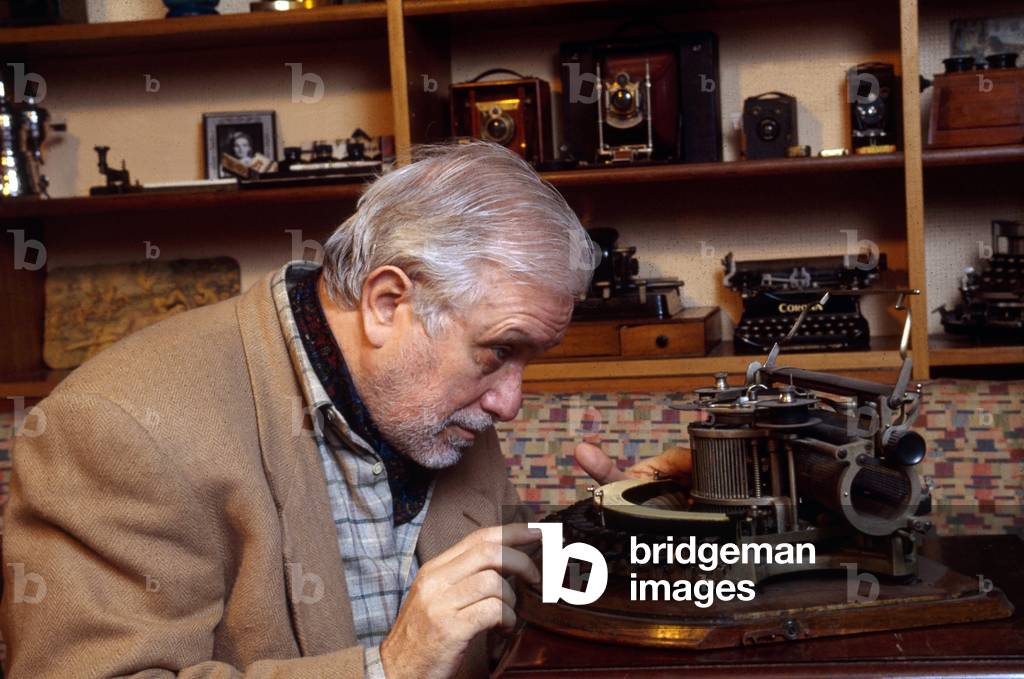 Luciano De Crescenzo, 1990 (photo)