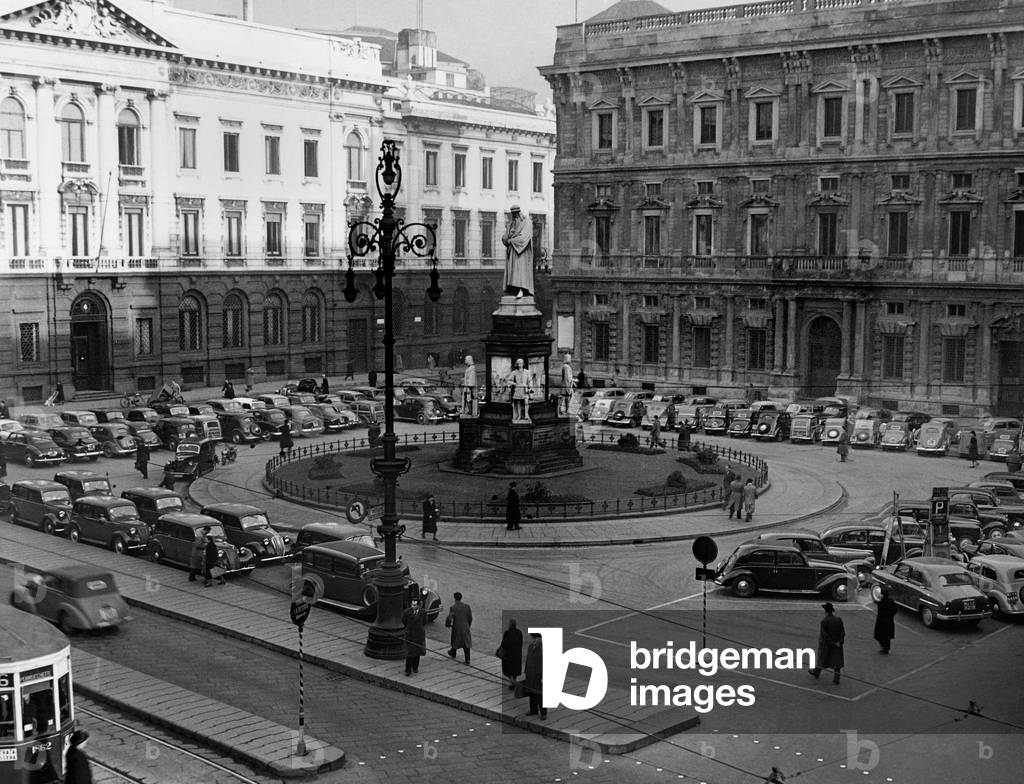 Milan, Piazza Della Scala, 1950 (b/w photo)