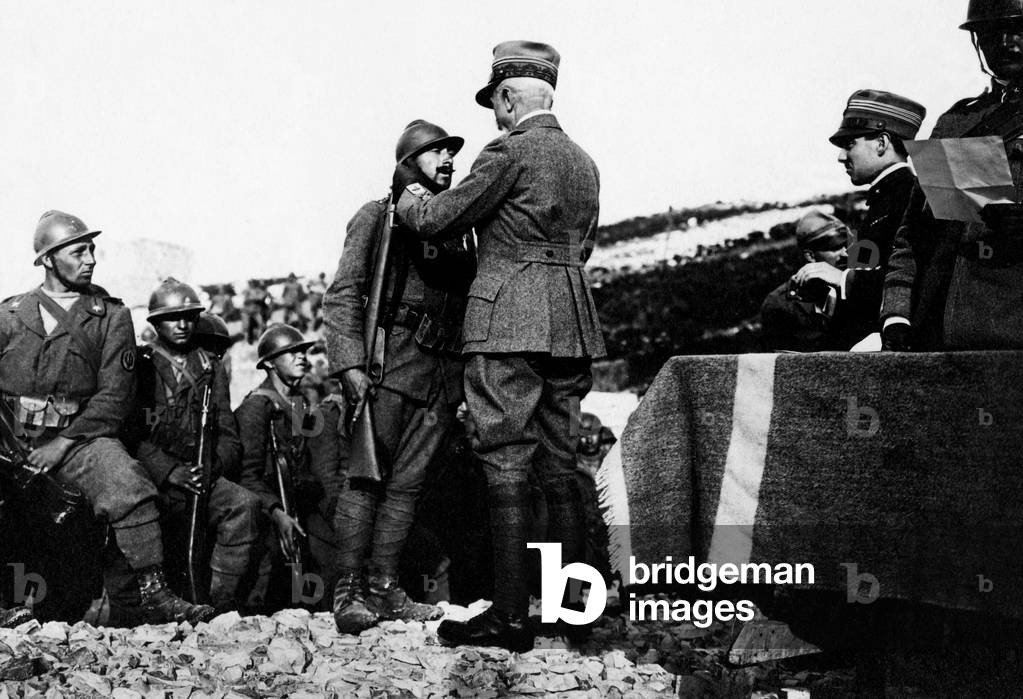 First World War, 1915-1948 (b/w photo)