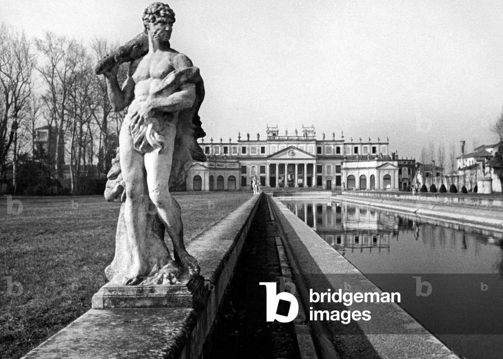 Italy, Veneto, Stra, Villa Pisani, 1950 (b/w photo)