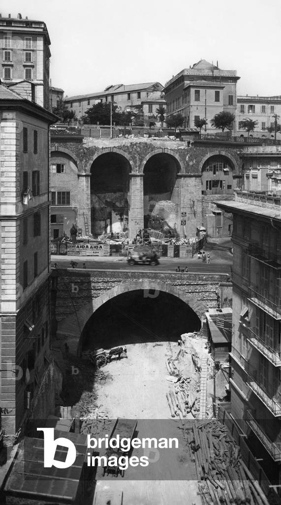 Tunnel, Genova, Liguria, Italy, 1940 (b/w photo)