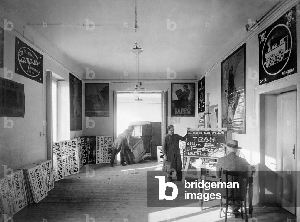 Hand Made Signs, 1910-20 (b/w photo)