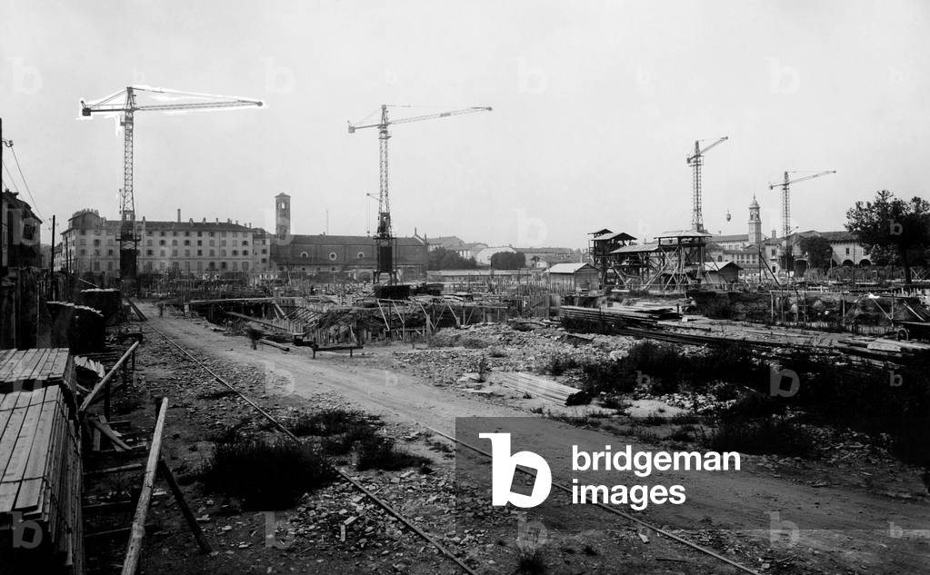 Italy, Milan, Building of the Courthouse, 1930-40 (b/w photo)