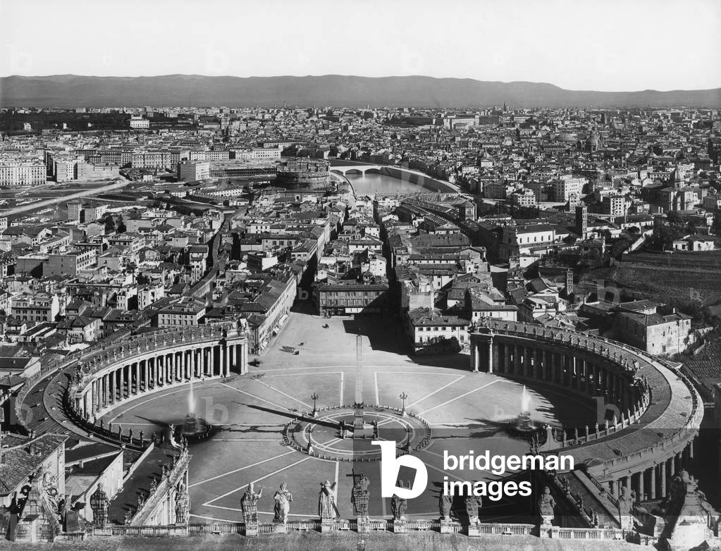 View from the dome of the Vatican basilica when the village spina di borgo existed, 1910-20 (b/w photo)