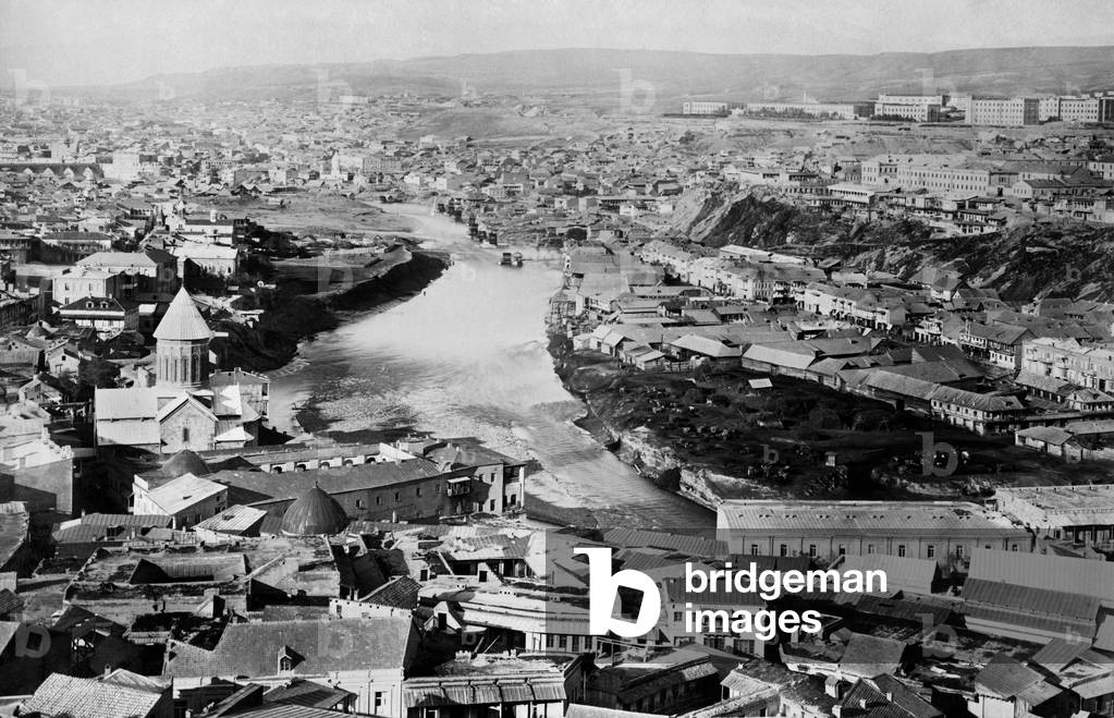 Tiblisi, georgia 1910 (b/w photo)