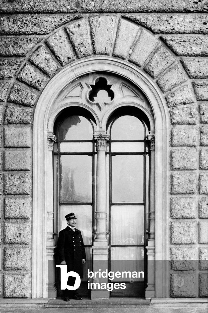 Italy, Milan, Entry of the Cassa Di Risparmio Bank, 1910-20 (b/w photo)