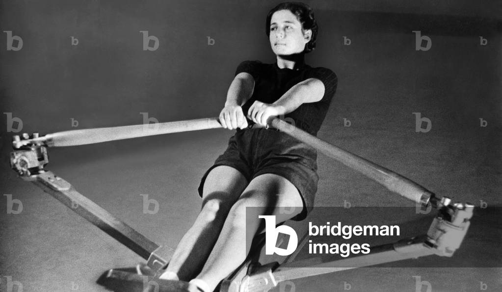 Italy, Rome, gym class at the university city, 1939 (b/w photo)